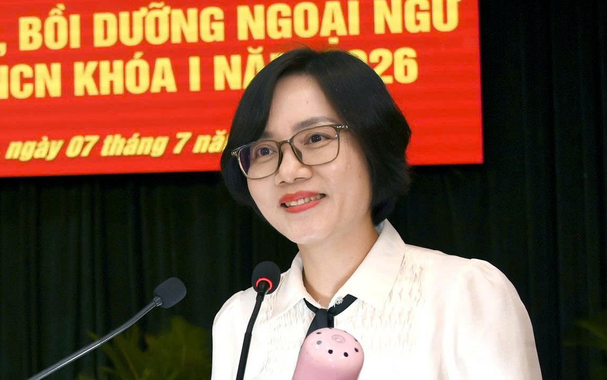 Một sư đoàn thuộc Quân khu 5 mời giảng viên đại học về dạy ngoại ngữ cho bộ đội
