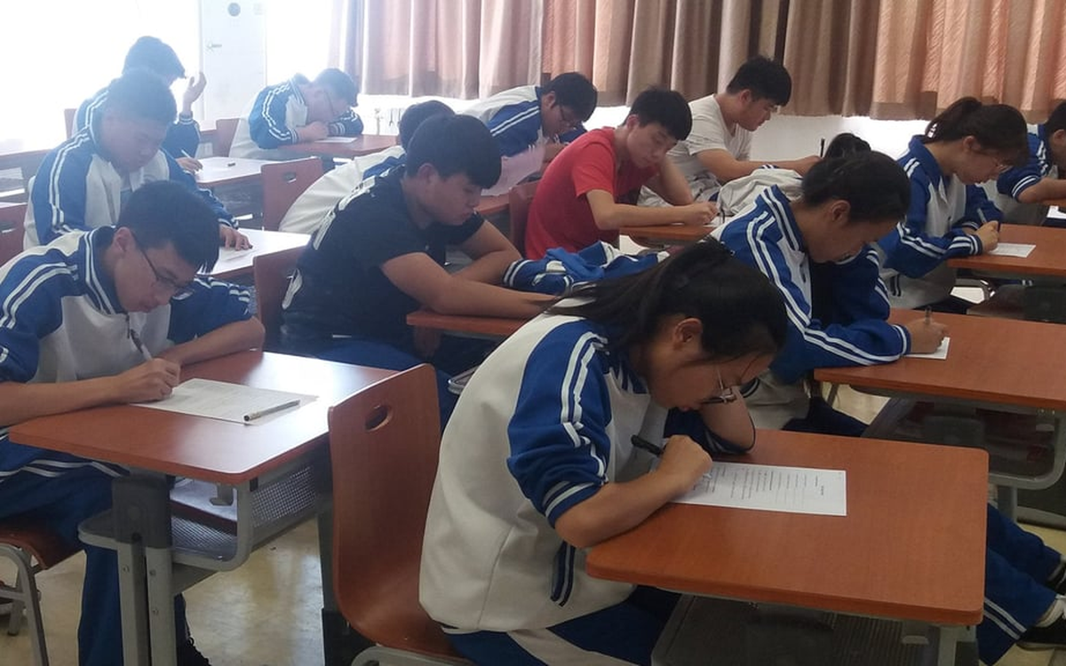 Trường học Trung Quốc gây tranh cãi vì yêu cầu học sinh khai báo tài sản gia đình