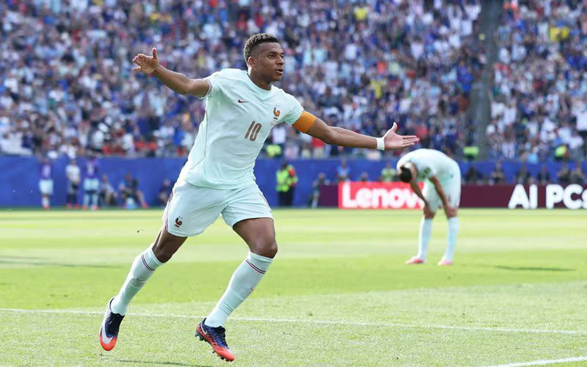 Mbappe lập ‘siêu phẩm’, Pháp đánh bại Morocco để vào bán kết World Cup 2026