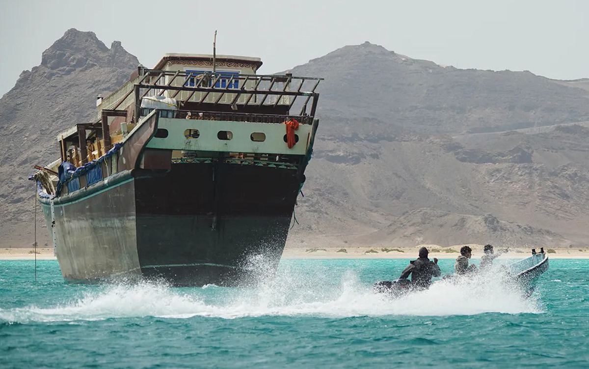Houthi bác thông tin thu phí tàu thuyền qua eo biển Bab el-Mandeb