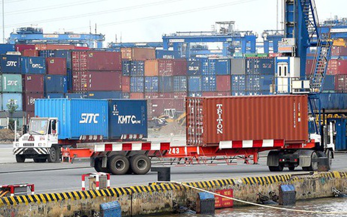 Tin tức sáng 2-8: TP.HCM tăng cường kiểm tra tài xế ô tô