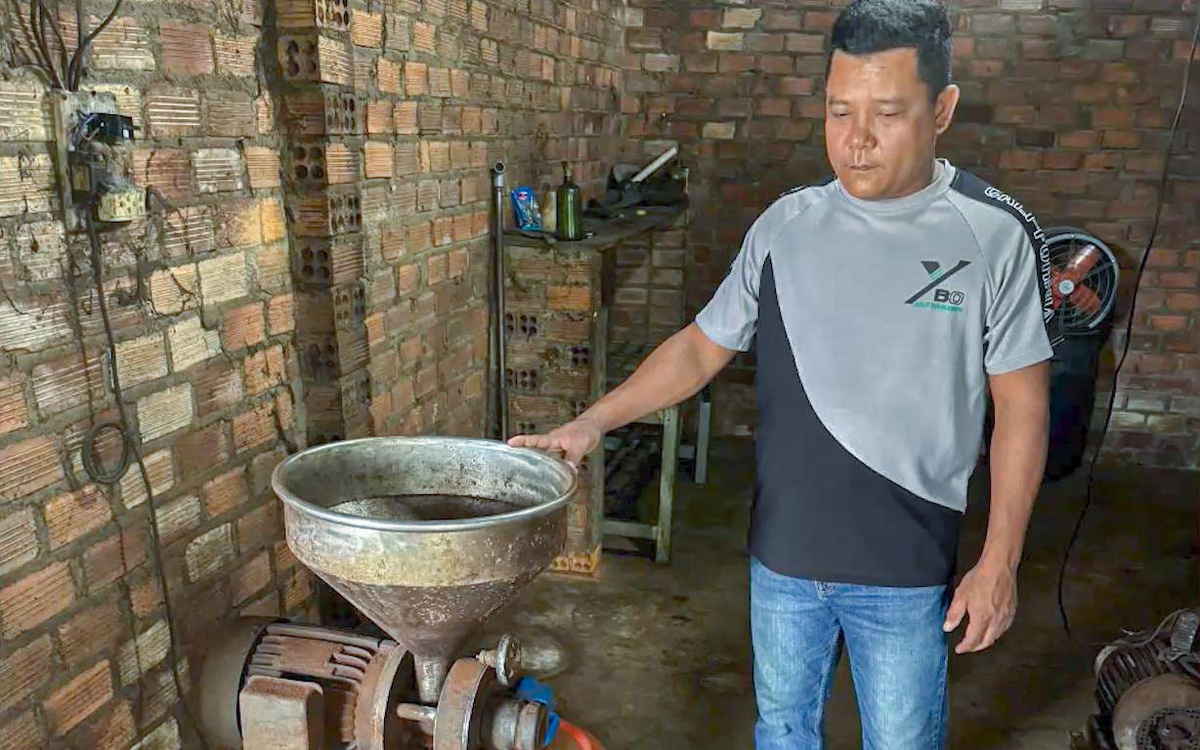 Khởi tố người đàn ông sản xuất cà phê chồn giả