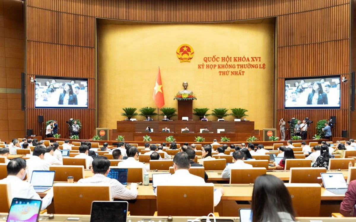 Đại biểu Quốc hội: Luật Phát triển đô thị phải mở đường cho TP.HCM và các thành phố bứt phá
