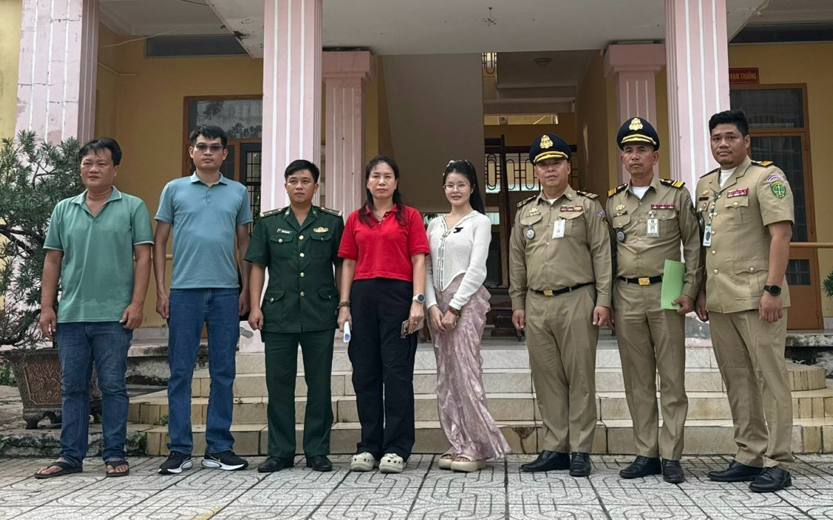 Nữ quái Việt giỏi 3 ngoại ngữ trốn truy nã đến 4 năm, mới bị bắt tại Campuchia