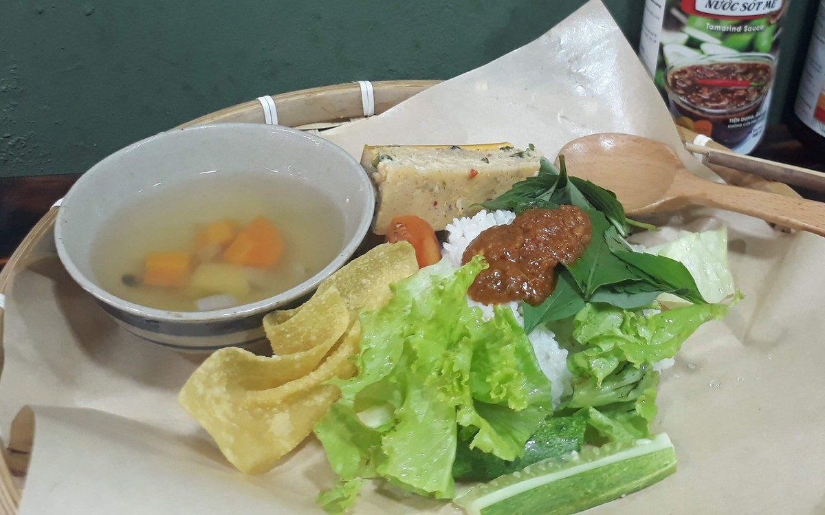 Quán một nụ cười