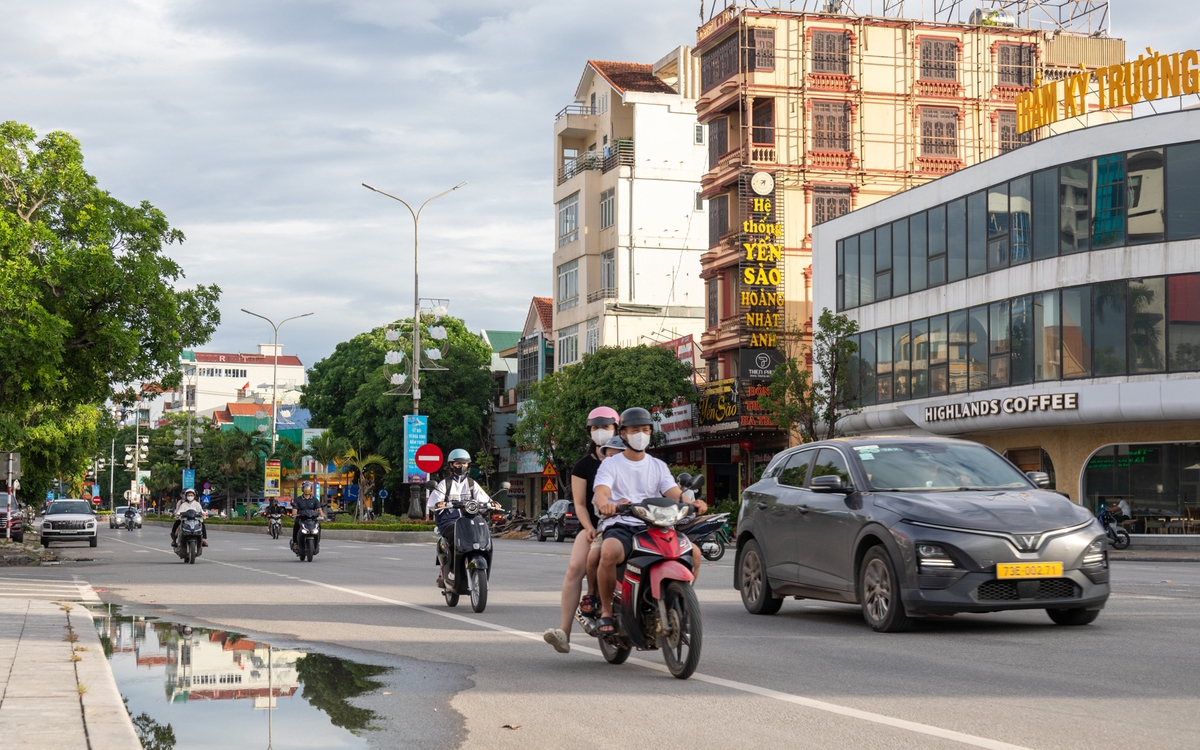 Toàn bộ cán bộ Quảng Trị làm việc ở trung tâm chính trị, trừ ngoại lệ do đặc thù
