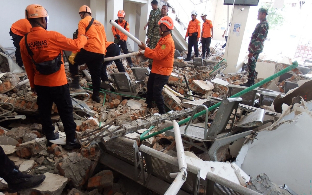 NÓNG: Động đất 6,9 độ ở Indonesia, trận thứ hai trong một ngày