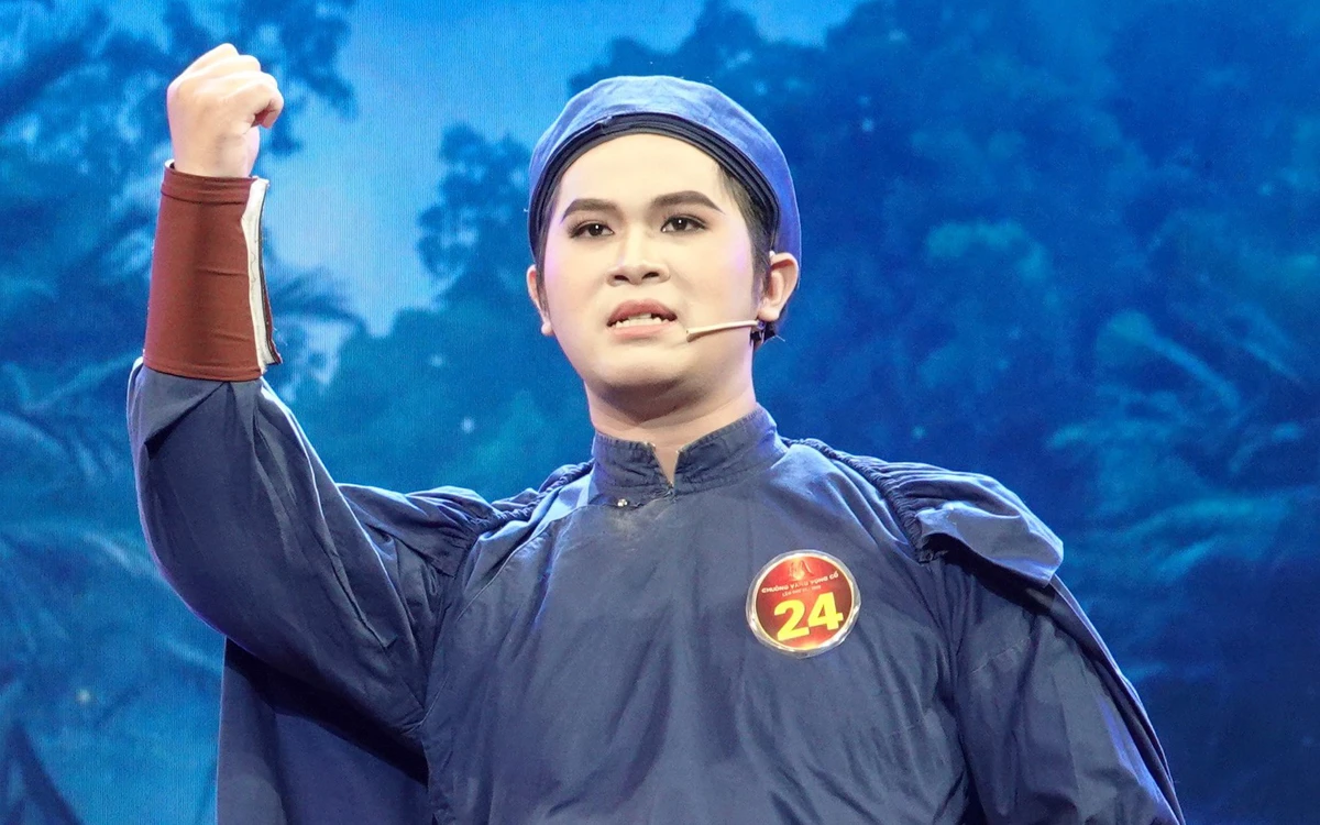 Lương Vĩ, con trai cố nghệ sĩ Chiêu Hùng, dừng bước ở Chuông vàng vọng cổ 2026
