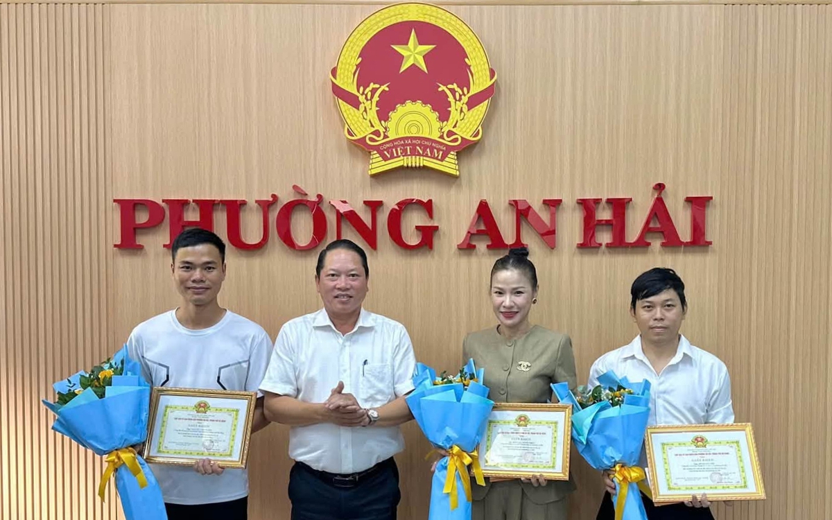 3 người trong kênh TikTok 'Trí đi dọn' làm gì mà được chính quyền khen thưởng?