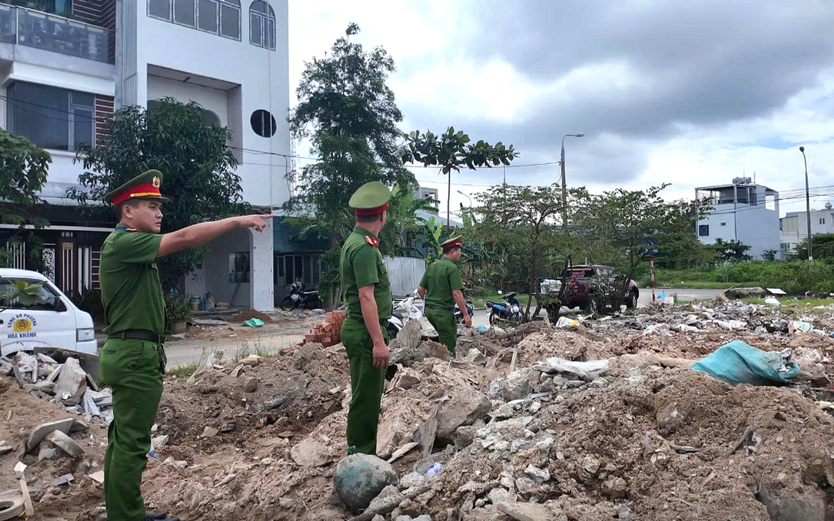 Báo tin đổ rác bậy, nhận thưởng 1 triệu đồng