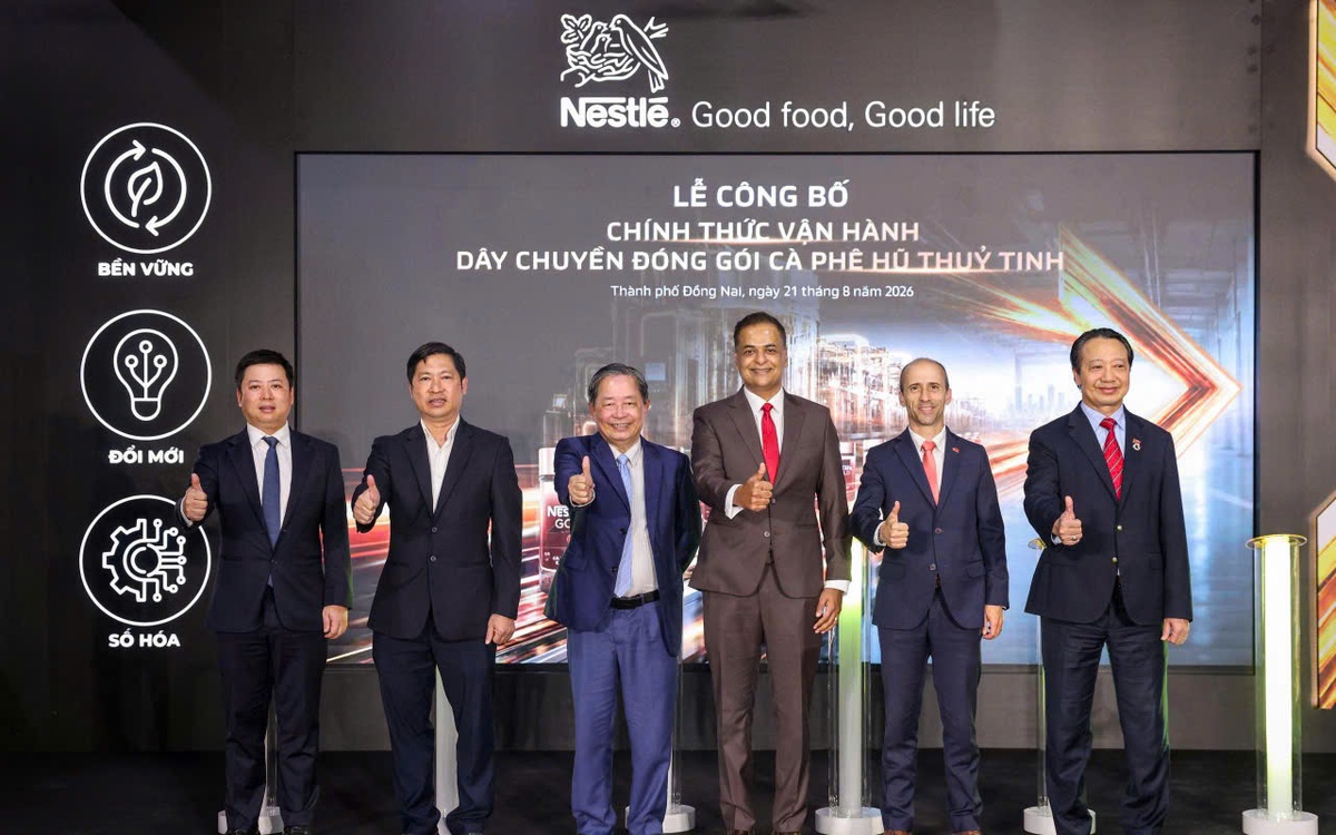 Nestlé Việt Nam vận hành dây chuyền đóng gói cà phê tại Nhà máy Trị An