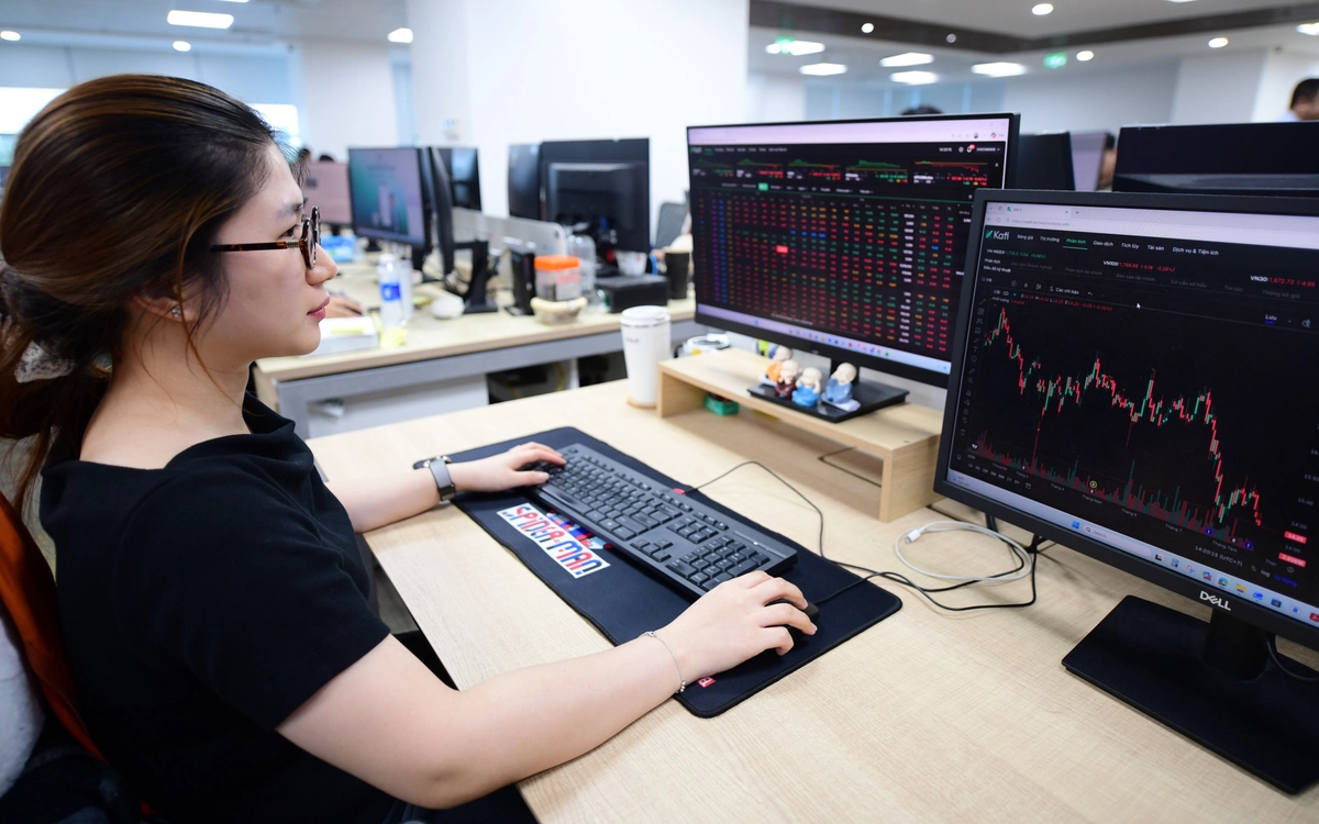 Quy mô 27 cổ phiếu được FTSE lựa chọn: Tổng vốn hóa hơn 5 triệu tỉ đồng, chiếm gần 60% toàn HOSE