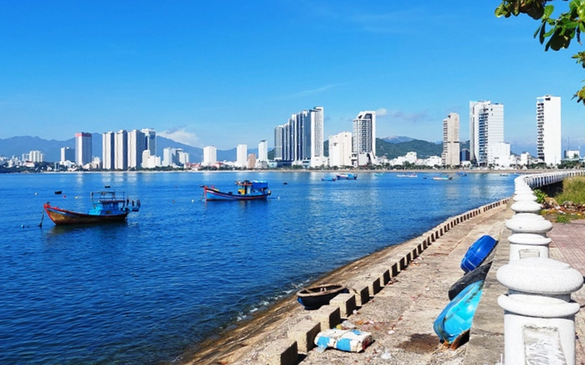 Dân kêu chậm làm thủ tục đất đai, phó chủ tịch phường phụ trách lĩnh vực bị thay thế