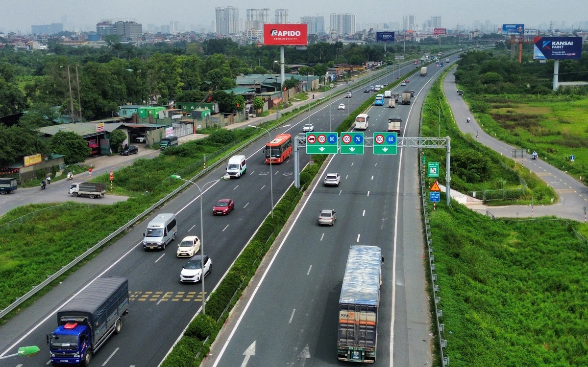 Cục CSGT thông báo bắt đầu xử phạt lỗi không giữ khoảng cách an toàn trên cao tốc