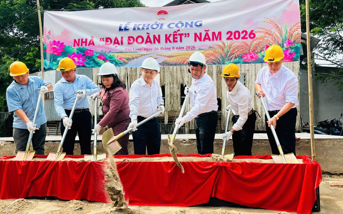 Đồng Tháp đồng loạt khởi công 187 công trình hỗ trợ cho người nghèo