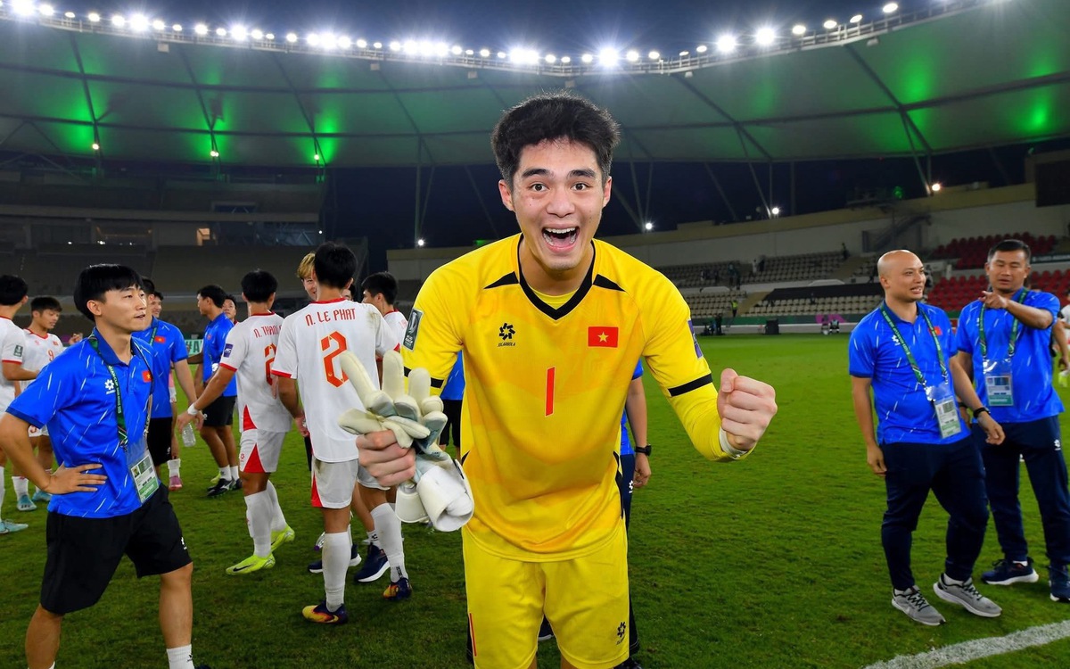 Cầu thủ nào của tuyển Việt Nam không đá phút nào vẫn 2 lần vô địch ASEAN Cup?