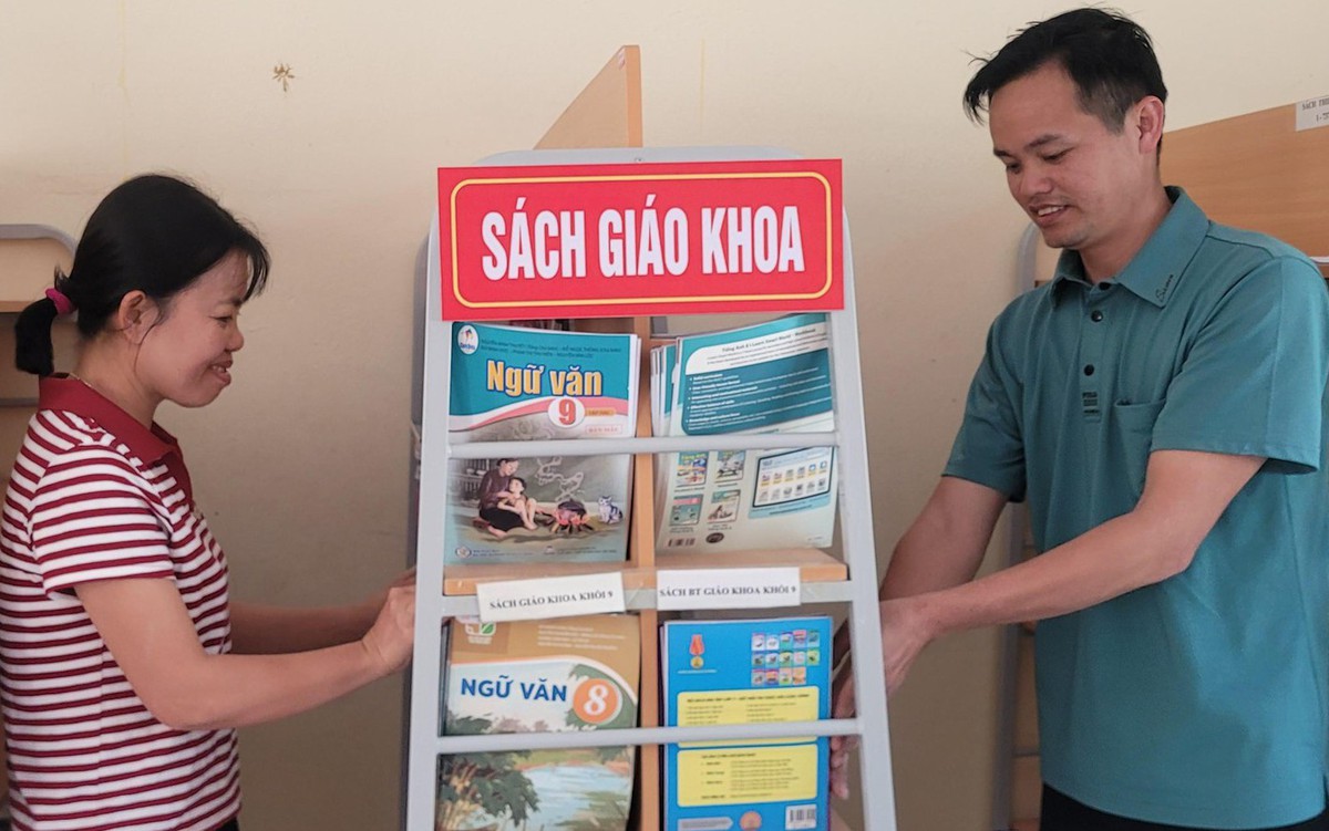 Thanh Hóa cấp sách giáo khoa miễn phí cho học sinh 6 xã biên giới