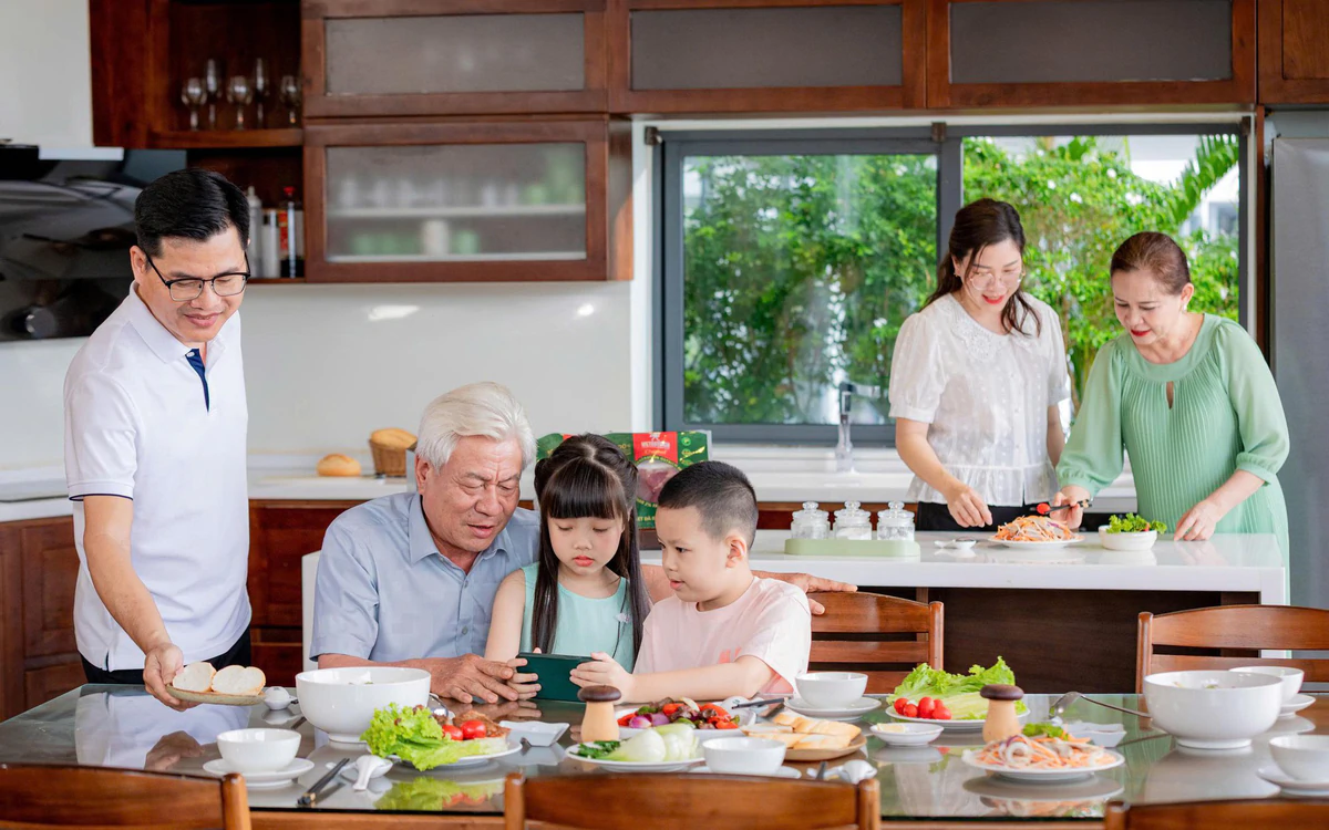 Thịt đà điểu VietOstrich - thêm vị mới cho bữa ăn gia đình Việt