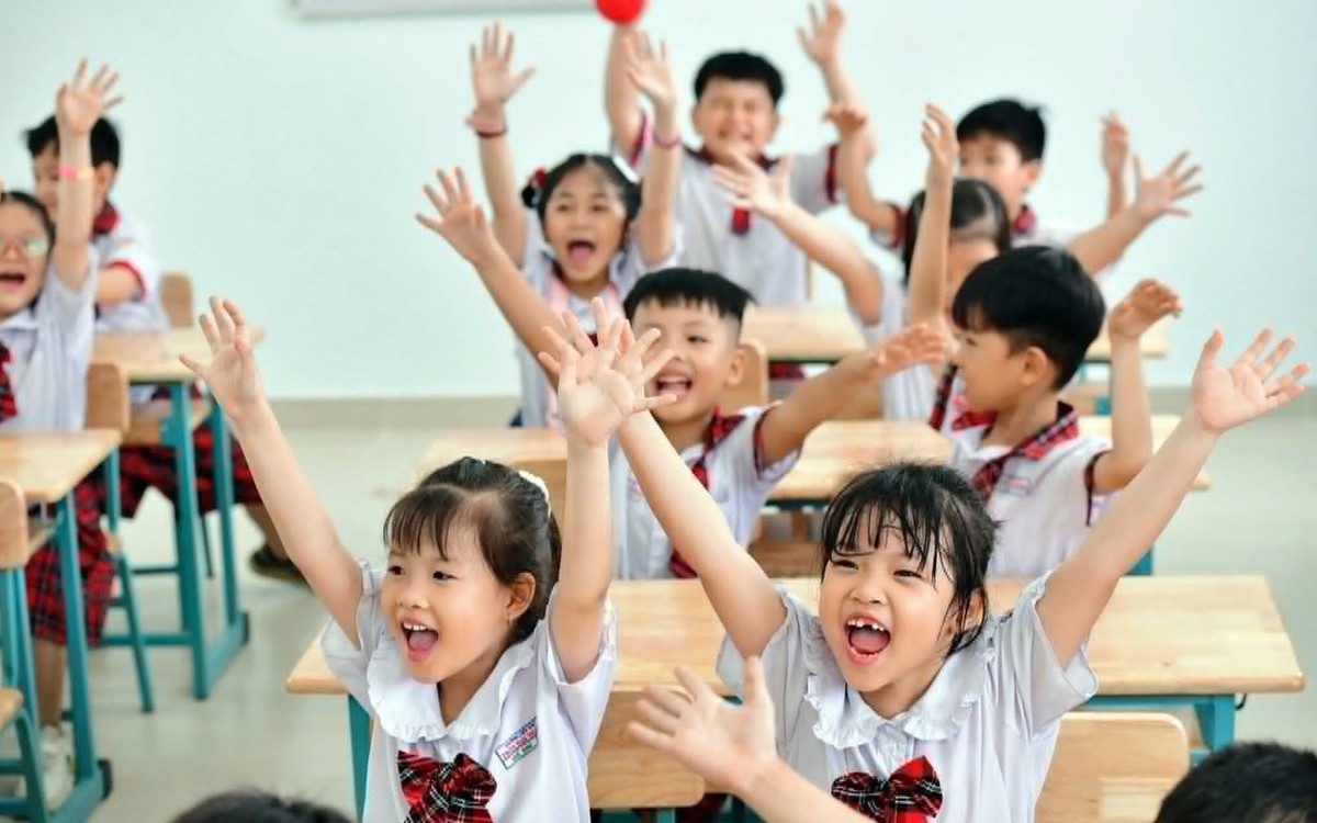 Tin tức sáng 4-8: Thu ngân sách 7 tháng vượt 1,8 triệu tỉ; TP.HCM thúc tiến độ 29 trường học xong trong tháng 8
