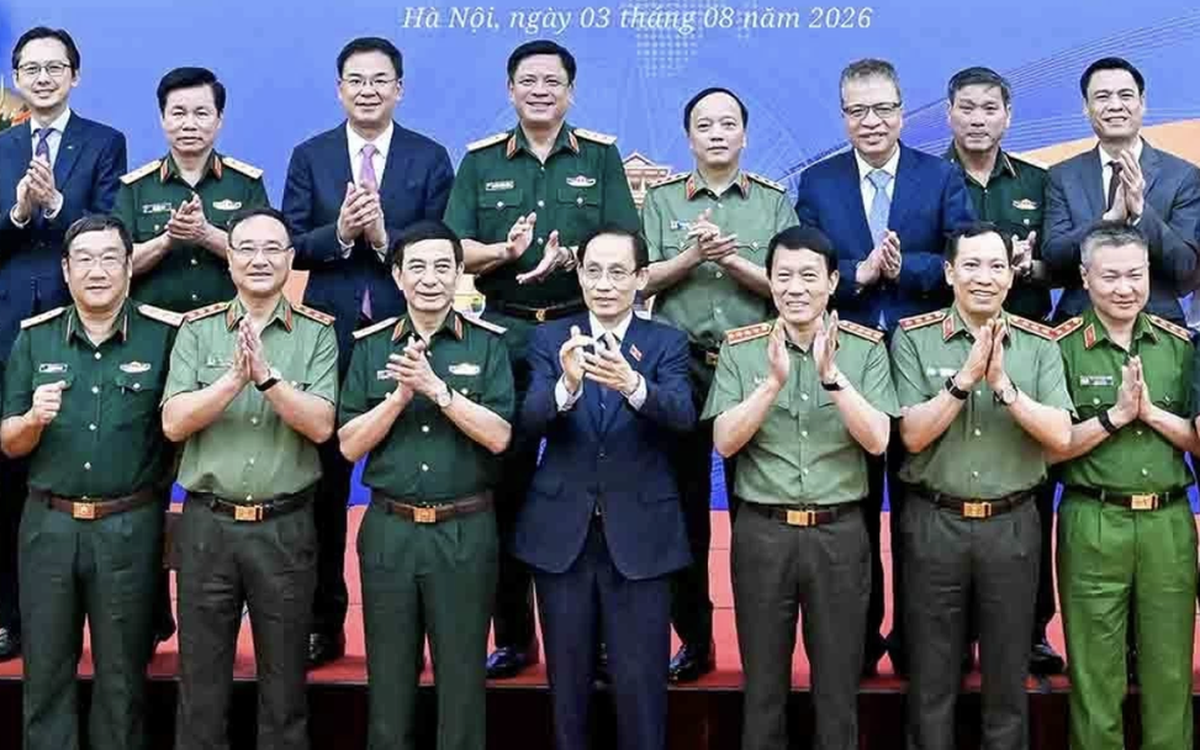 Bộ trưởng Quốc phòng, Công an và Ngoại giao lần đầu đồng chủ trì phiên họp về đối ngoại