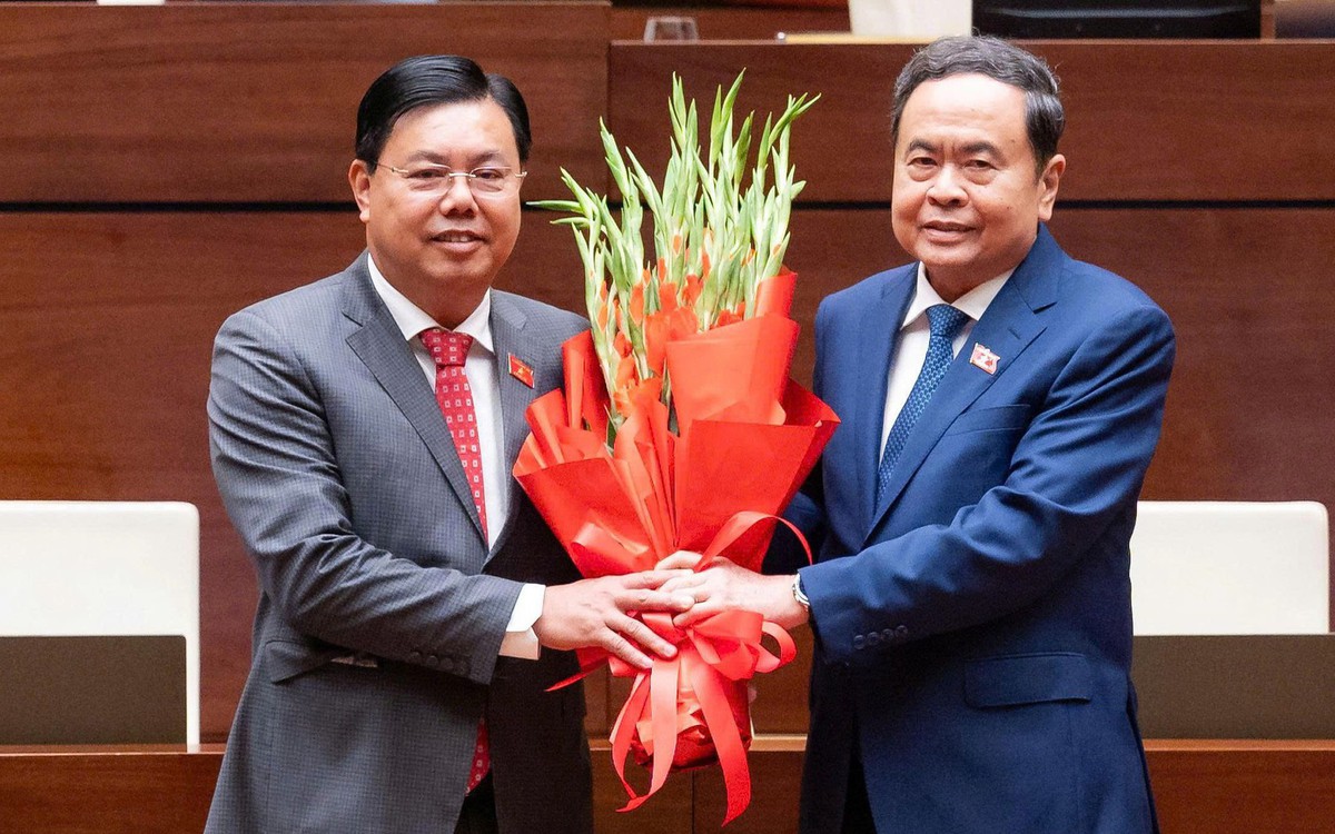 Ông Nguyễn Tiến Hải làm Bộ trưởng Bộ Nội vụ