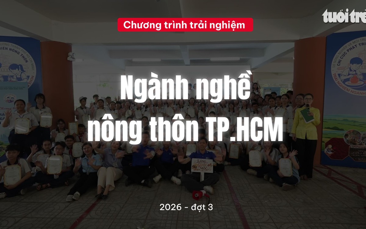 Học sinh TP.HCM sắm vai nghệ nhân sơn mài, gốm
