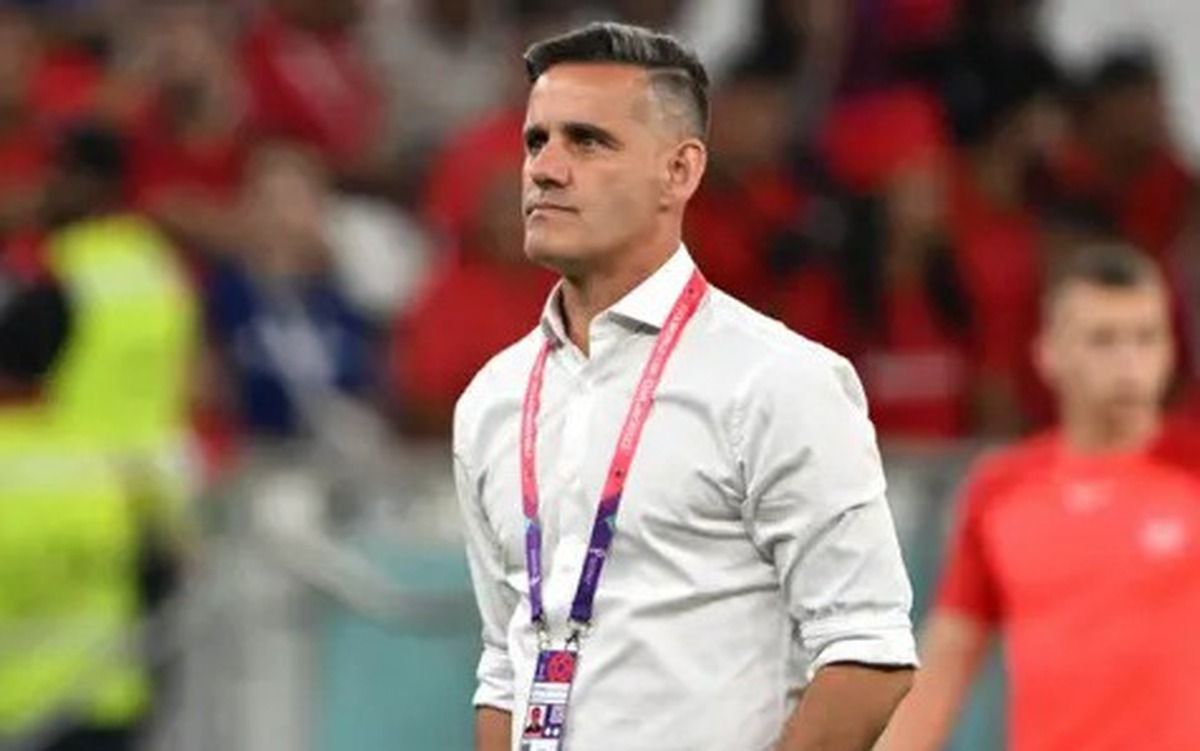 CĐV Indonesia kêu gọi HLV John Herdman từ chức
