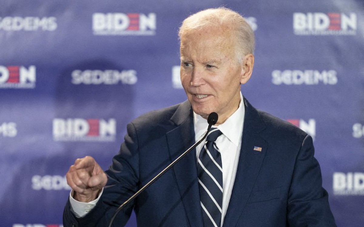 Ông Biden bị ung thư đã di căn vào xương