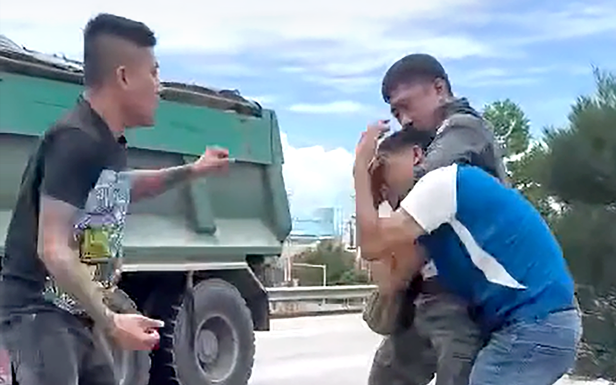 Clip tài xế xe Kim Liên bị đánh đang 'nóng' mạng xã hội: Công an vào cuộc