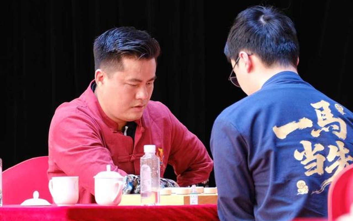 Lại Lý Huynh nhận tin vui lớn từ làng cờ tướng đỉnh cao
