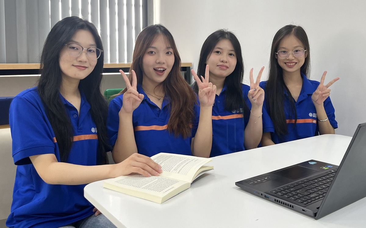 Sinh viên Cần Thơ khởi nghiệp với dự án thu hồi dinh dưỡng trong hồ cá bằng mô-đun