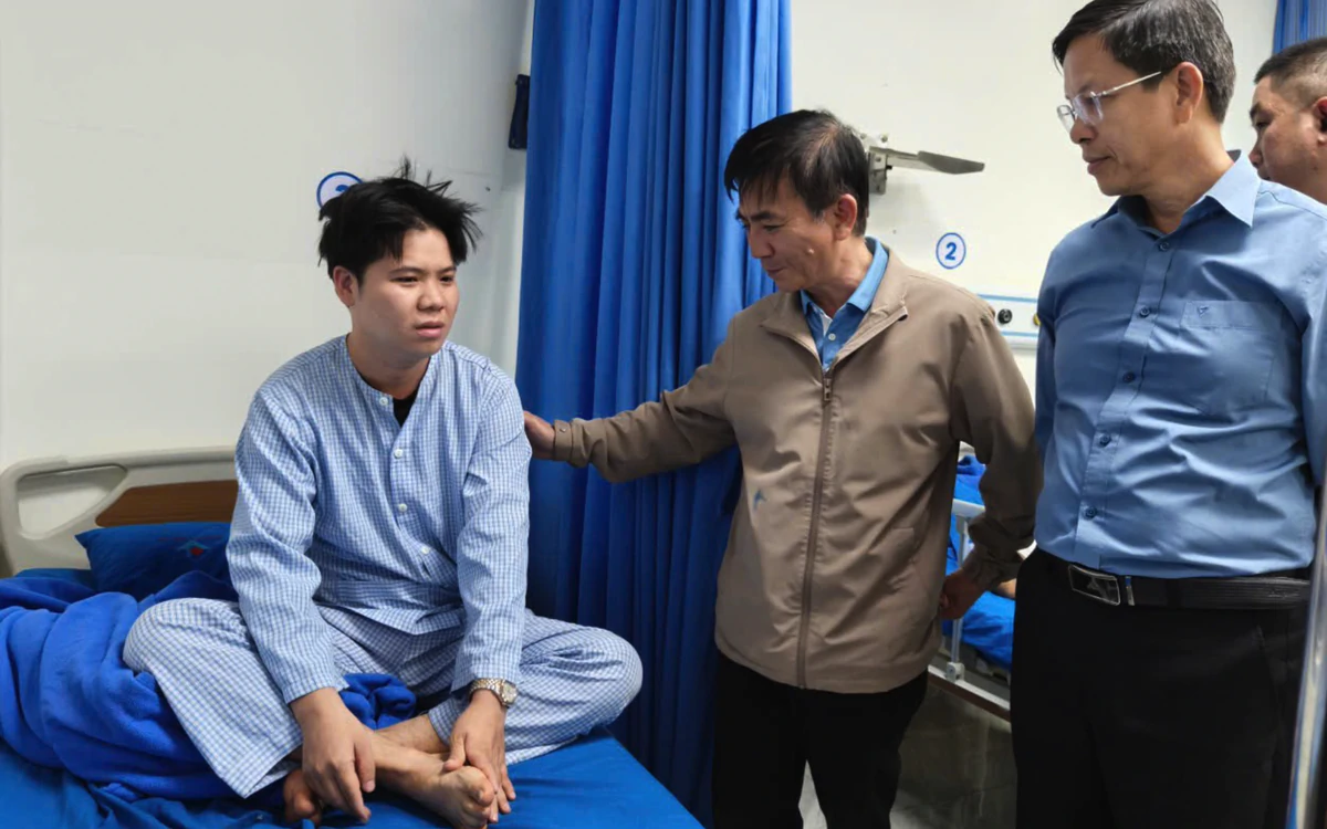 Tập trung điều trị cho các nạn nhân vụ lật xe khách tại Gia Lai