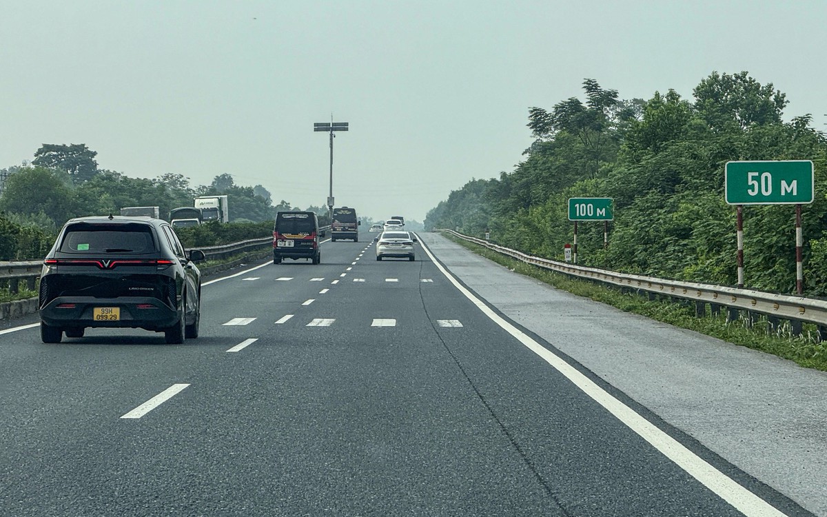 Phó thủ tướng: Đánh giá kỹ quy định khoảng cách an toàn, điều kiện thực tiễn và mức phạt