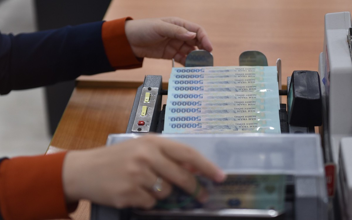 Lãi suất huy động tiền gửi cán mốc 9,46%/năm