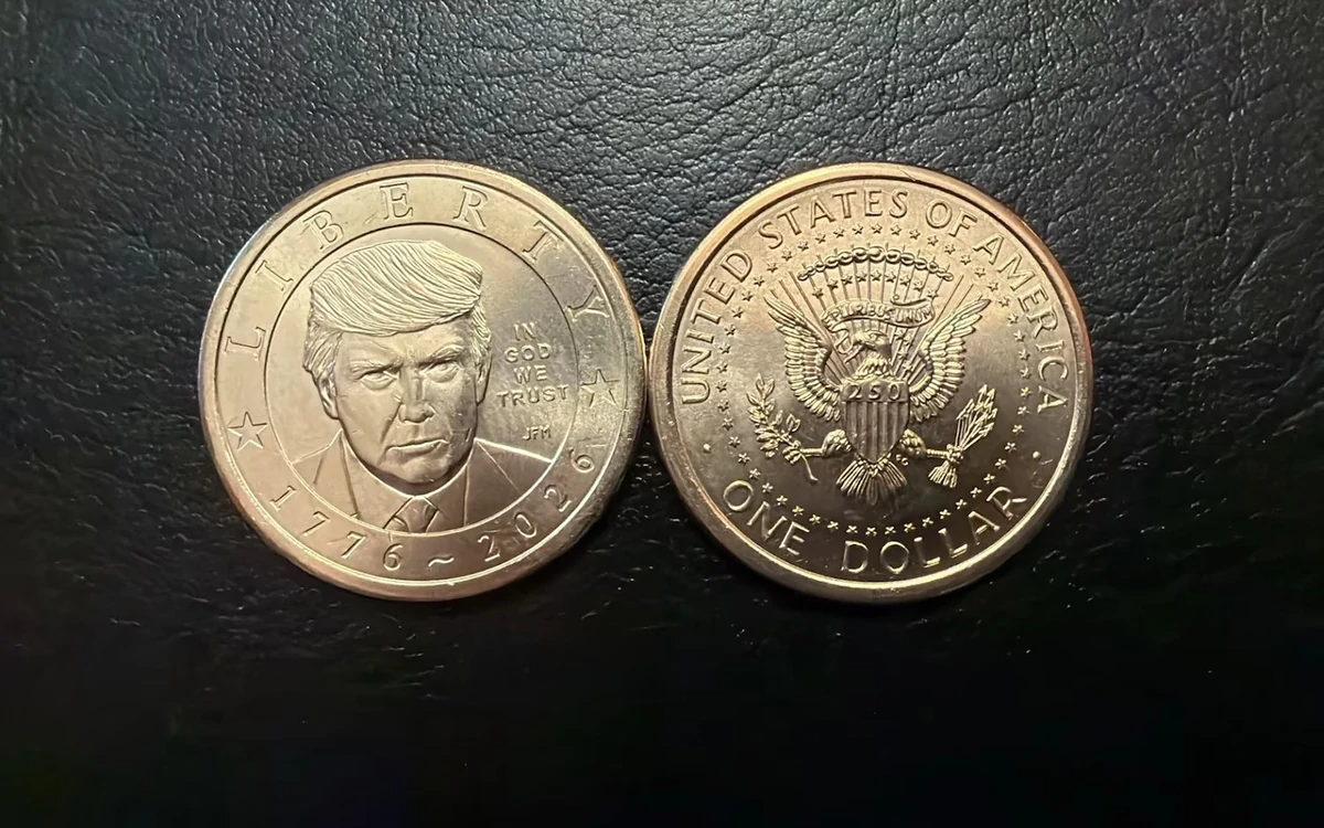 Đồng xu có hình ông Trump lưu hành tại Mỹ, mua cuộn 25 đồng giá đến 61 USD