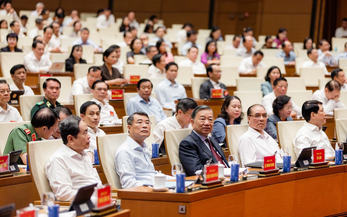 Sáng nay, Bộ Chính trị, Ban Bí thư tổ chức Hội nghị toàn quốc quán triệt một số nghị quyết, chỉ thị