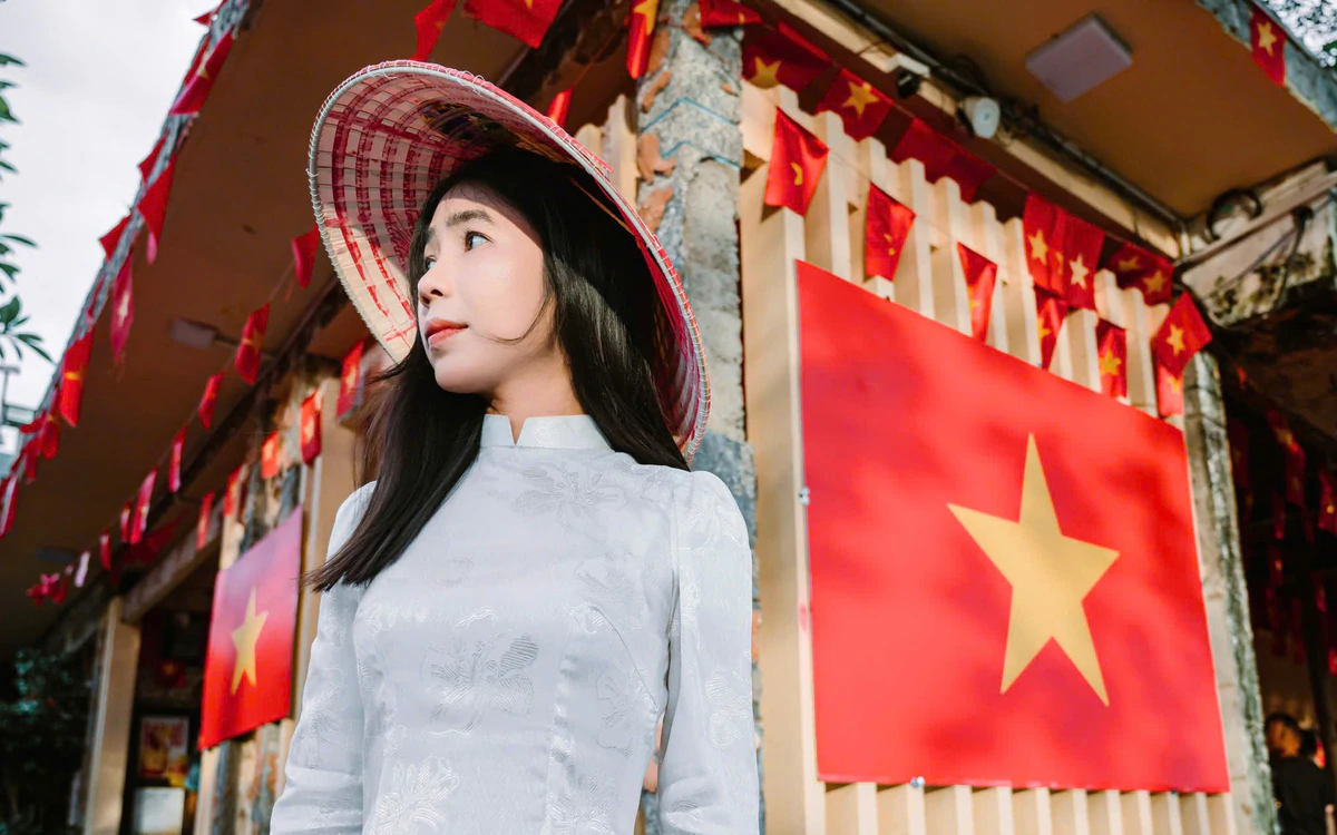 Check-in Tết Độc lập của bạn trẻ Cần Thơ