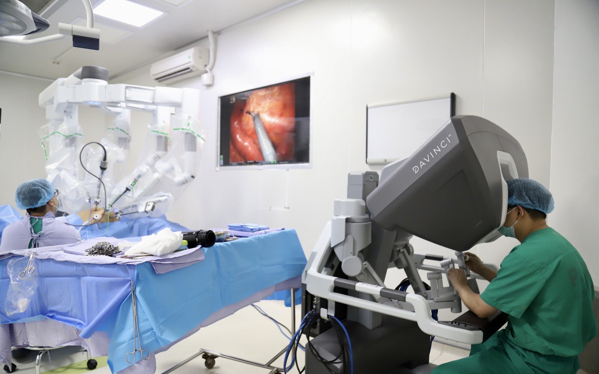 Một ngày ở 'khu phố' bệnh viện điều trị ung thư