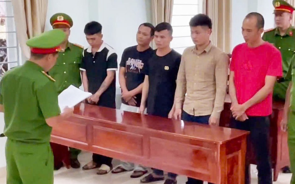 Bắt tạm giam 6 người tham gia 'hỗn chiến' trong quán cà phê ở Đắk Lắk