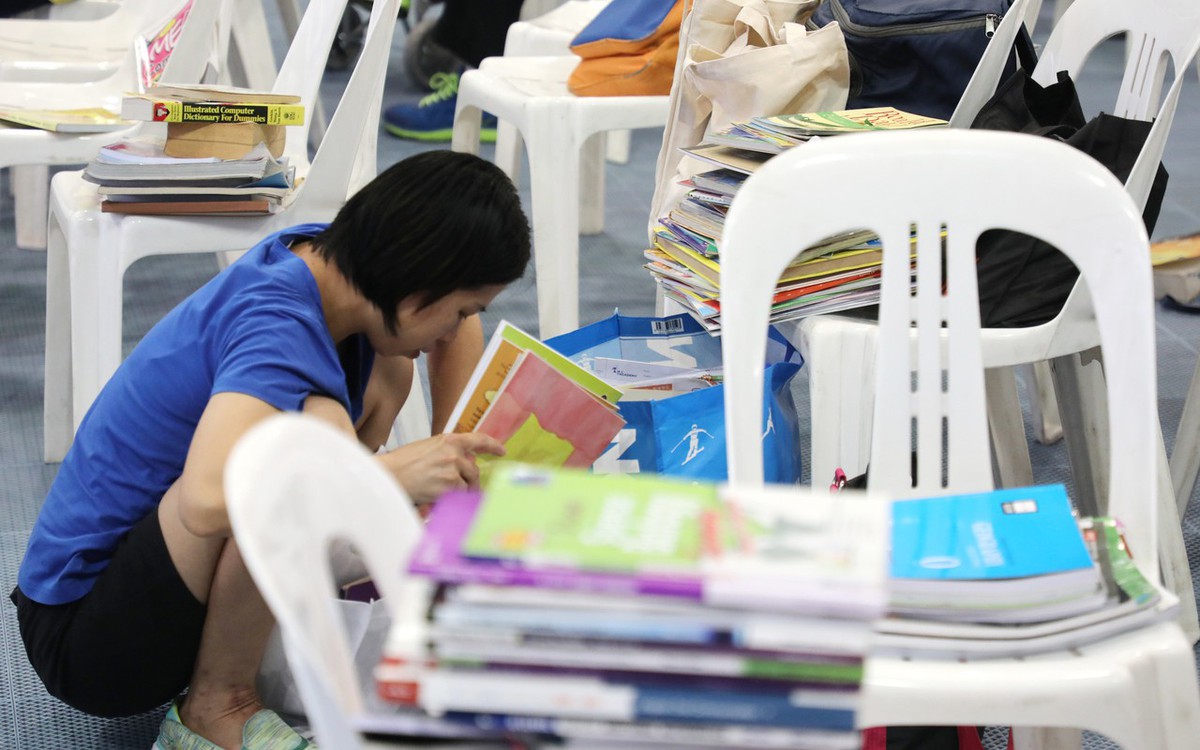 Sách giáo khoa: Nhật, Pháp, Singapore làm thế nào?