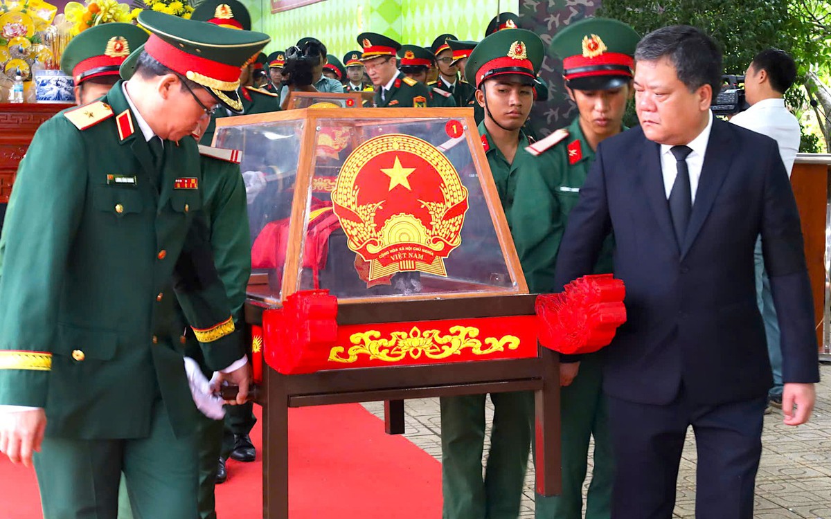 Khánh Hòa an táng 45 hài cốt liệt sĩ