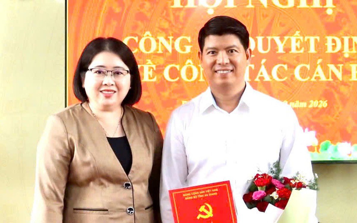 Thượng tá Phạm Văn Giang làm Chánh văn phòng Đảng ủy đặc khu Phú Quốc