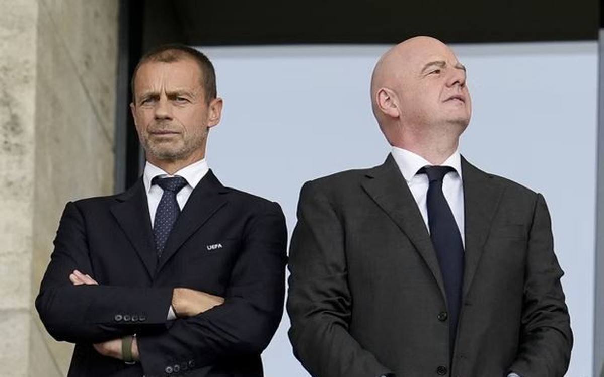 FIFA cáo buộc UEFA thực hiện 'chiến dịch bôi nhọ' nhắm vào ông Infantino