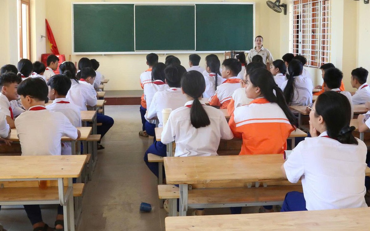 Quảng Trị yêu cầu rà soát việc bố trí hiệu trưởng, phó hiệu trưởng sau sắp xếp trường học
