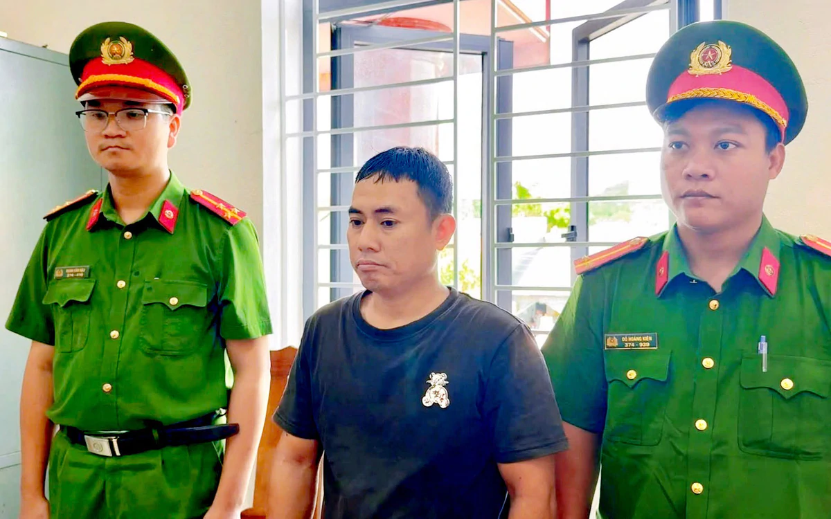 Bắt người dùng dao rọc giấy đâm 'tình địch' bị thương tích
