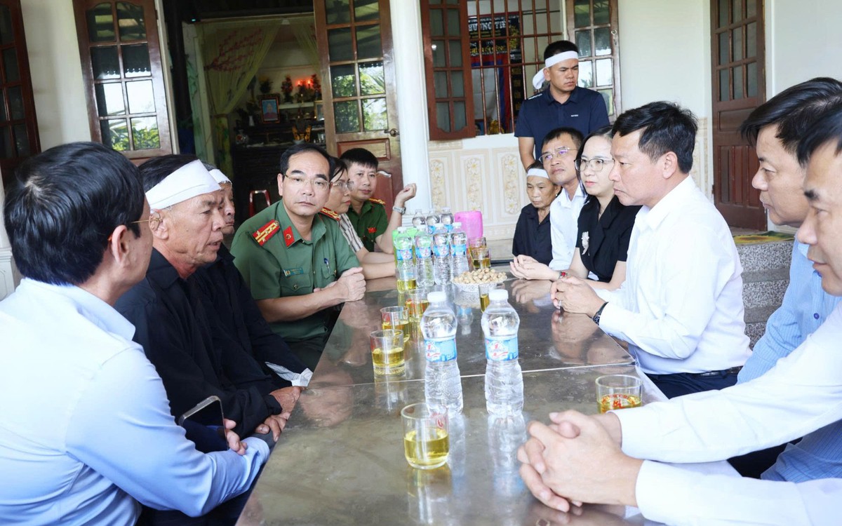 Lãnh đạo tỉnh Nghệ An thăm, động viên gia đình 3 mẹ con bị sát hại ở Đồng Nai