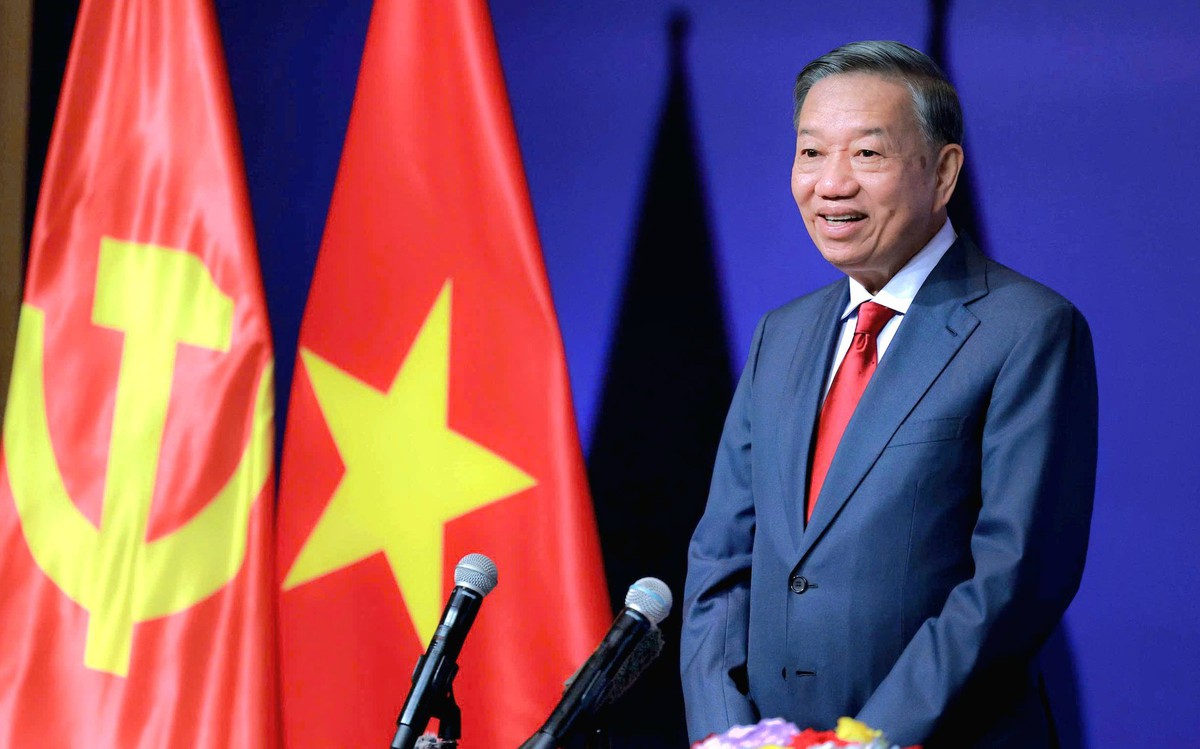 Tổng Bí thư, Chủ tịch nước Tô Lâm gặp kiều bào Nga, kêu gọi hưởng ứng Nghị quyết 23