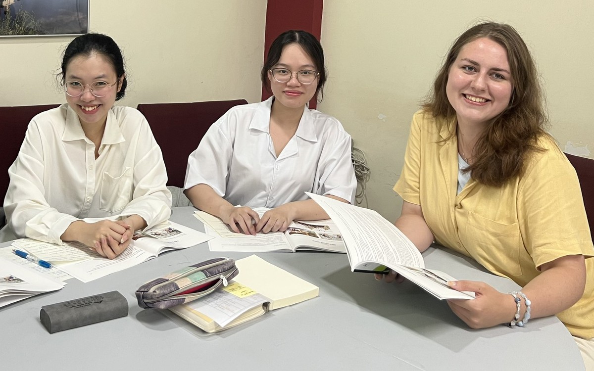 Tiếng Nga trở lại đường đua trên thị trường việc làm