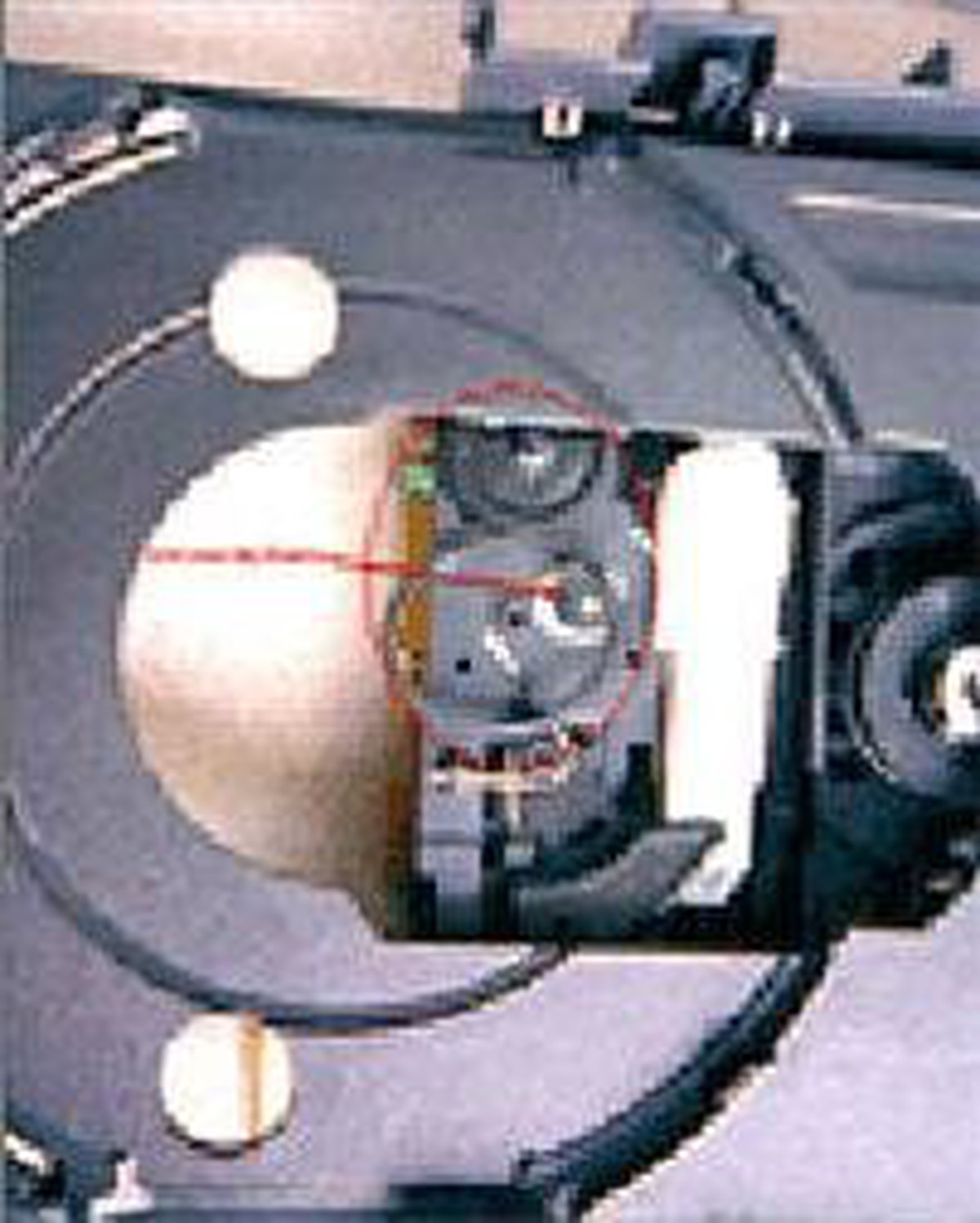 Thay dây cua-roa cho ổ đĩa CD/DVD - Tuổi Trẻ Online