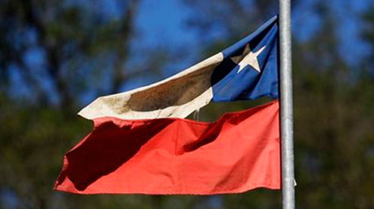 Tuyển Chile và lá cờ rách - Tuổi Trẻ Online